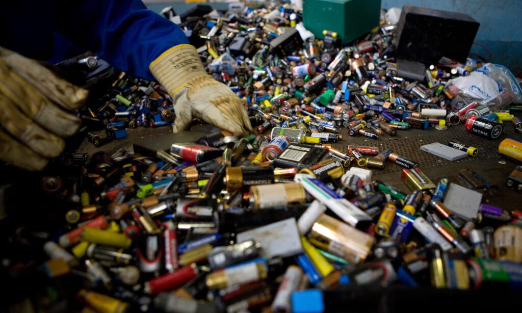 Sell Old Scrap Lithium Batteries: A Sustainable Solution with Gravity E-Waste Management 8 Old Scrap Lithium Batteries